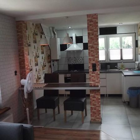 Nad Kamienna Apartment Jelenia Gora Exterior photo