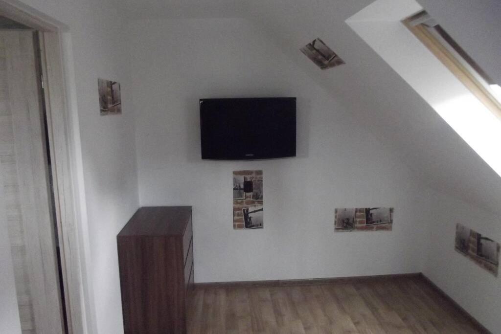 Nad Kamienna Apartment Jelenia Gora Exterior photo